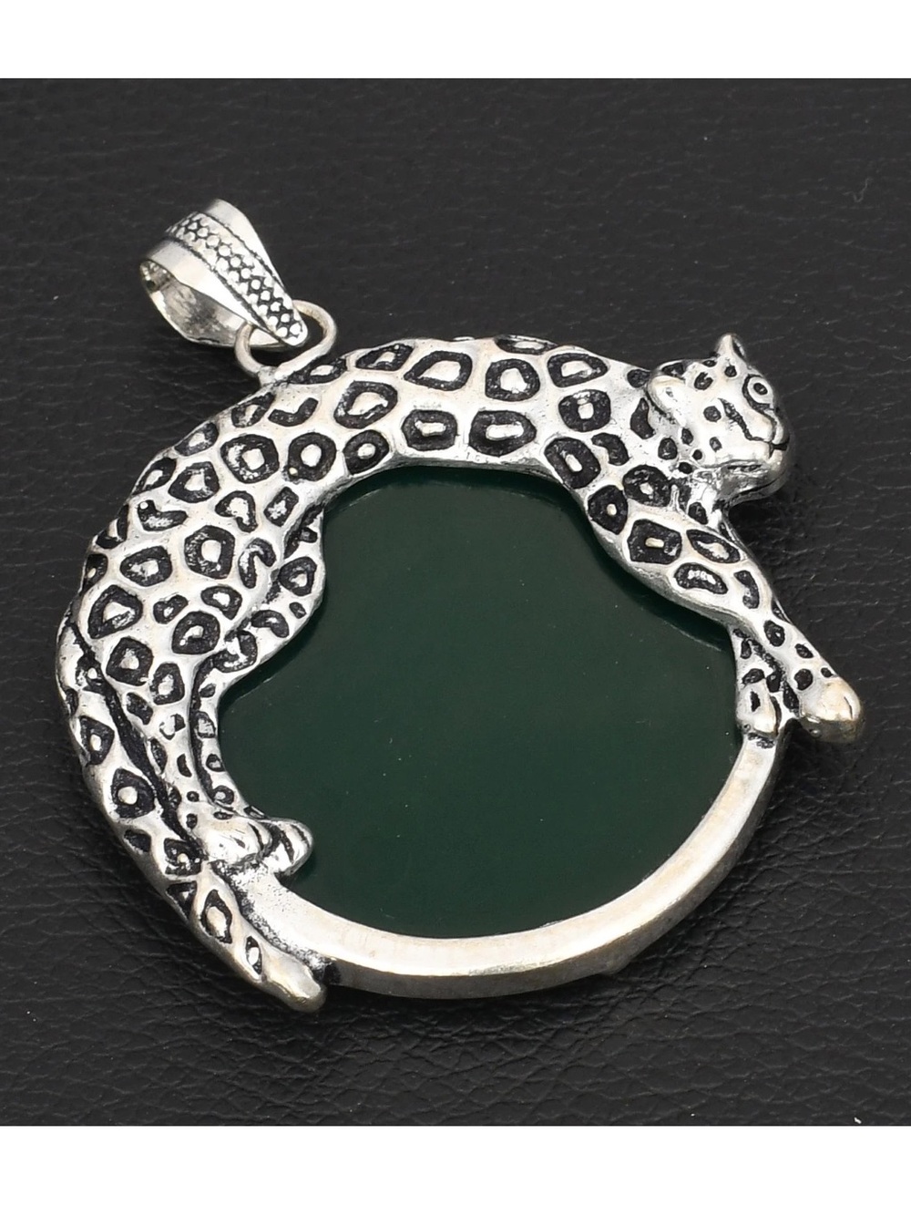 New! 925 Sterling Silver Overlay Leopard Pendant Necklace Dark Green Emerald